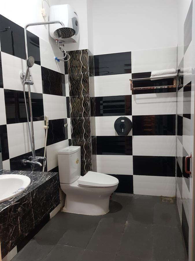 Tay Nguyen Hotel Kon Tum Buitenkant foto